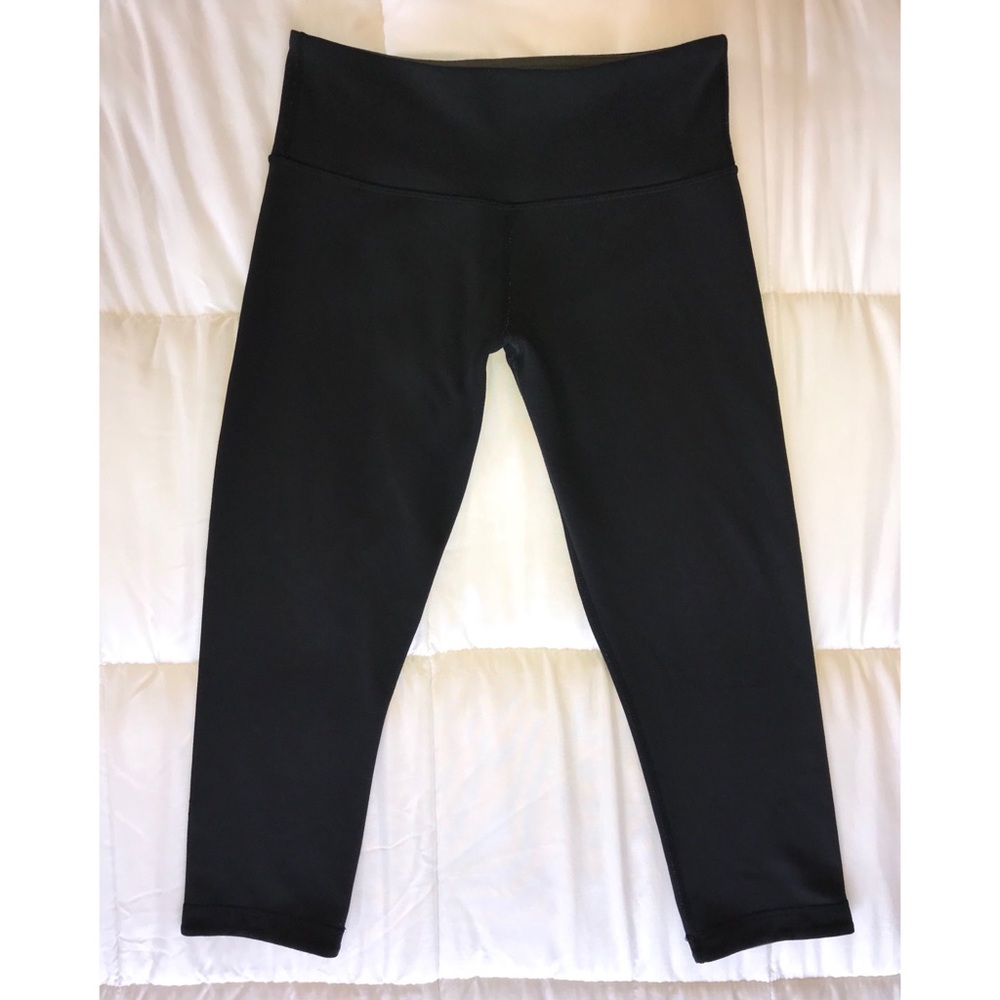 Lululemon Cropped Leggings Size 6